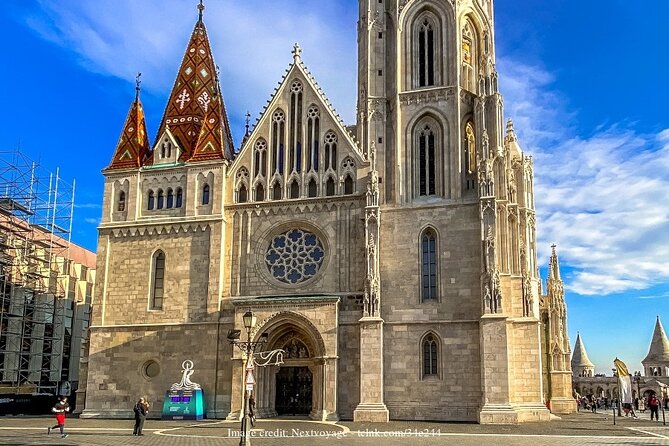 Buda Castle District: Private Tour Including Gellért Hill - Tour Overview