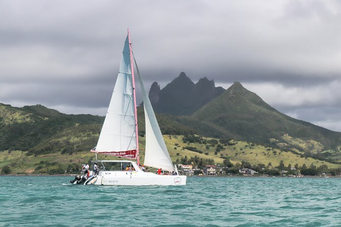 Catamaran Cruise to Ile Aux Cerfs - Location Details