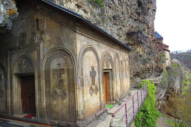 Chiatura Cable Cars and Abadoned Sanatoriums of Tskaltubo - History of Chiaturas Cable Cars