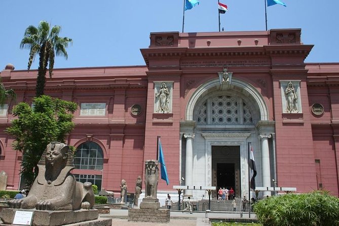 Day Trip to Giza Pyramids,And Egyptian Museum - Transportation Details