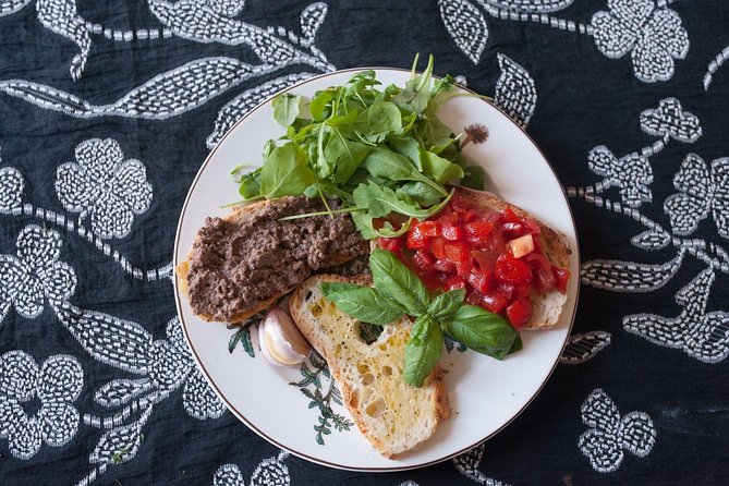 Dining Experience at a Locals Home in Lentate Verbano With Show Cooking - Experience Overview