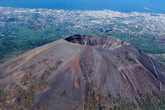Discover Pompeii and Vesuvius on a FD Day Trip From Pompeii - Meeting and Pickup Details