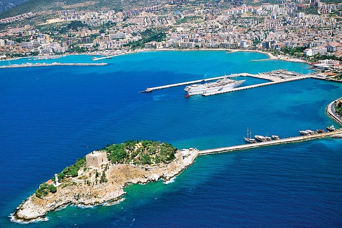 Discover the Town of Kusadasi on a Private Walking Tour - What To Expect