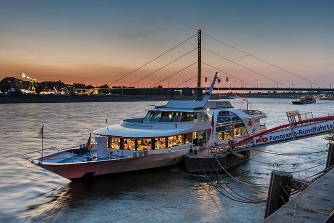 Düsseldorf 2-Hour Evening Cruise - Features Included