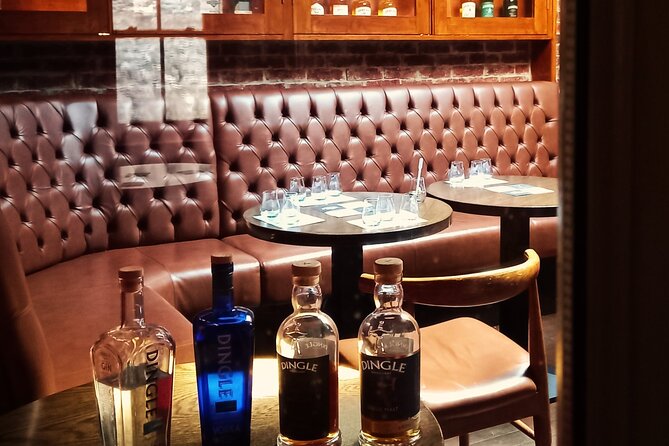 Experience a Dingle Spirits Tasting at Dingle Pub - Fully Guided Experience