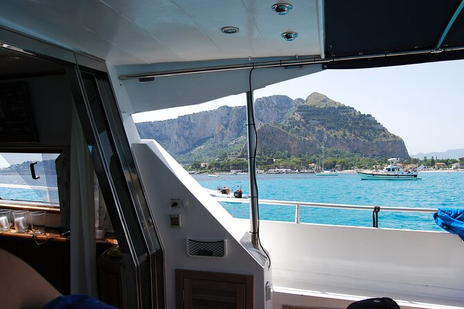Experiential Excursion Marine Reserves - Pricing and Policies