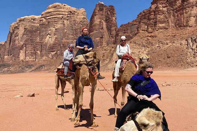 Explore Wadi Rum: Jeep Tour, Bed and Breakfast, and Dinner - Jeep Tour Experience