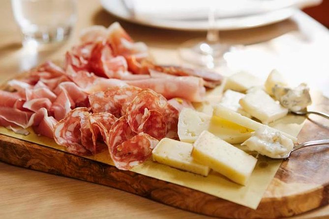 Food & Wine Walking Tour in Siena With a Foodie