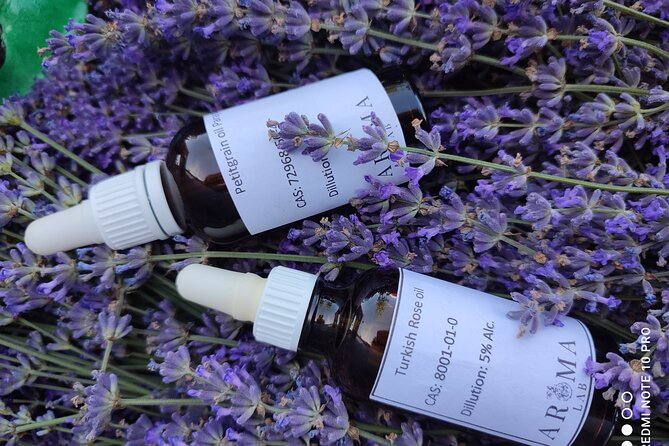 Fragrance Experience in Private Perfume Atelier - Hands-On Perfume Formulation Process