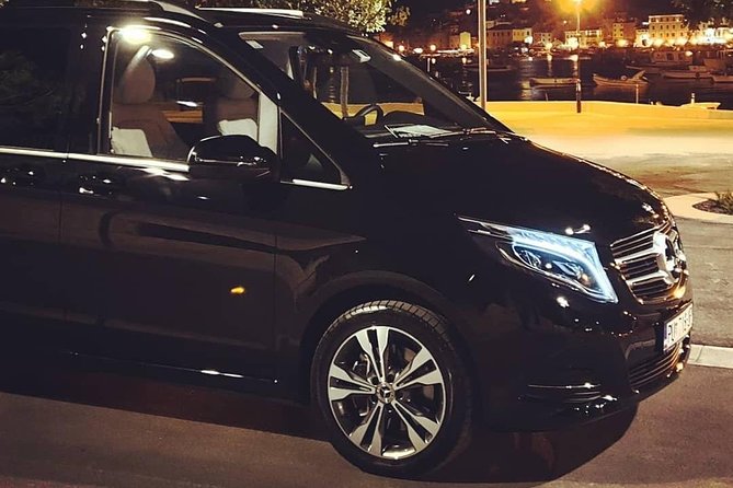 From Rome: Private and Luxury Transfer to POSITANO Mercedes V-Class - Vehicle Amenities