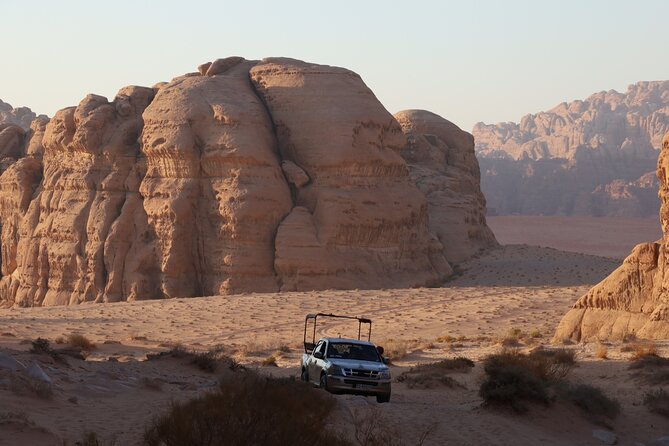 Full Day 4x4 Classic Desert Tour With Overnight in Private Tent - Tour Overview