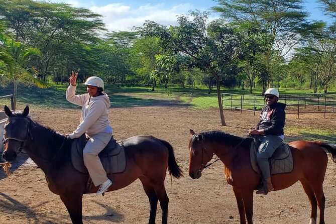 Full Day Private Tour in Lake Duluti Kayaking and Horse Riding