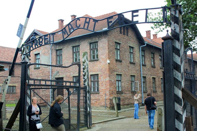 Full-Day Private Trip From Prague to Auschwitz - Birkenau - Departure Details