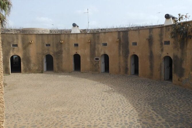 Full Day Tour : the Highlights of Dakar and Gorée Isla D