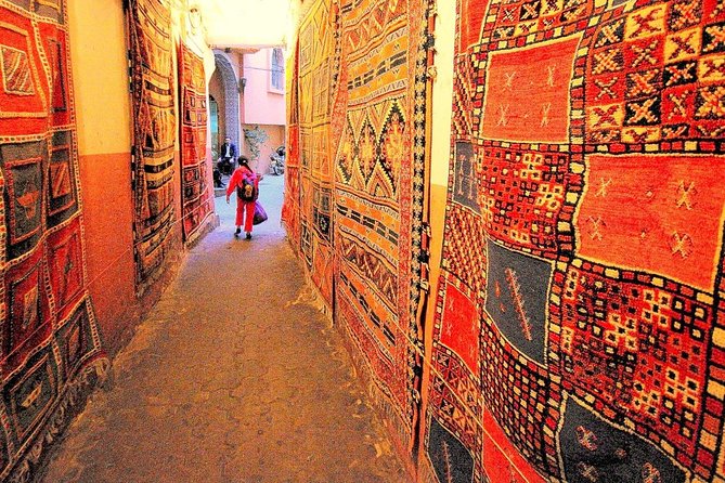 Full Day Trip to Marrakech From Casablanca - Logistics and Transportation