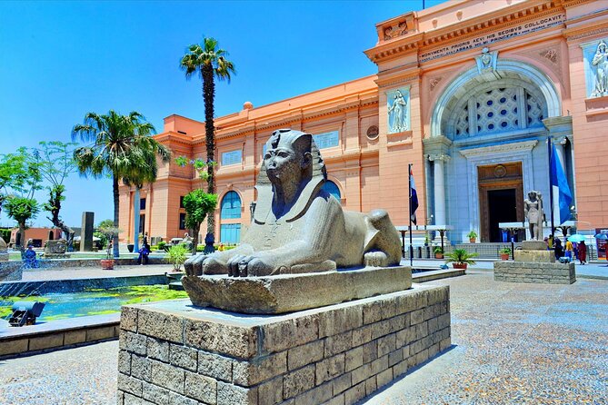 Giza Pyramids and Cairo Egyptian Museum Private Tour With Lunch - Tour Highlights