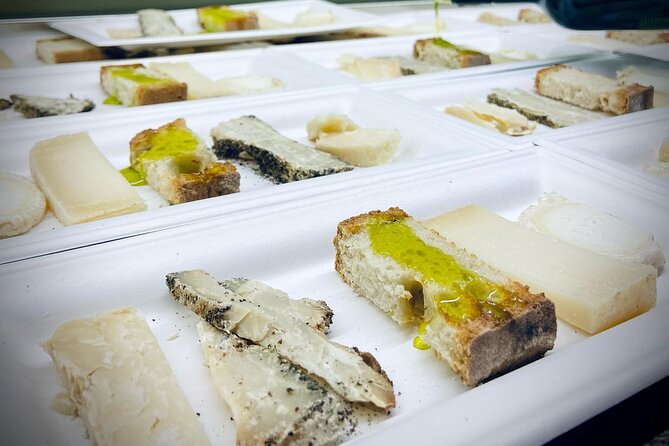Gold Tasting in the Oil Mill in Umbria - Inclusions and Time