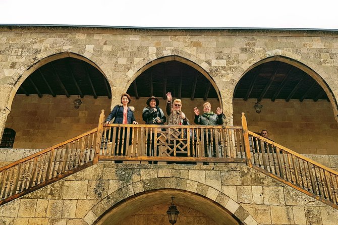 Guided Small-Group Tour to Beirut, Beiteddin & Deir Elqamar - Meeting and Pickup Details