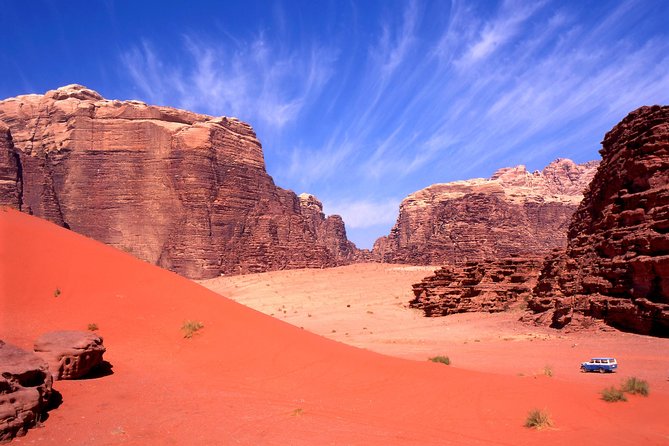 Half-Day Jeep Tour: Wadi Rum Images - Sandboarding Thrills