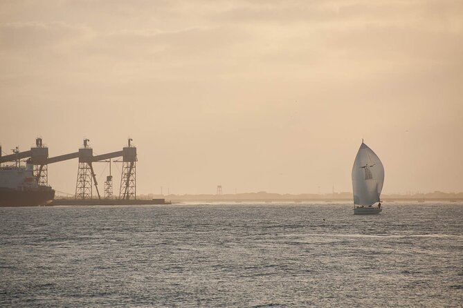 Half-Day Private History and Fun Guided Tour in Lisbon With Pick up - Tour Highlights