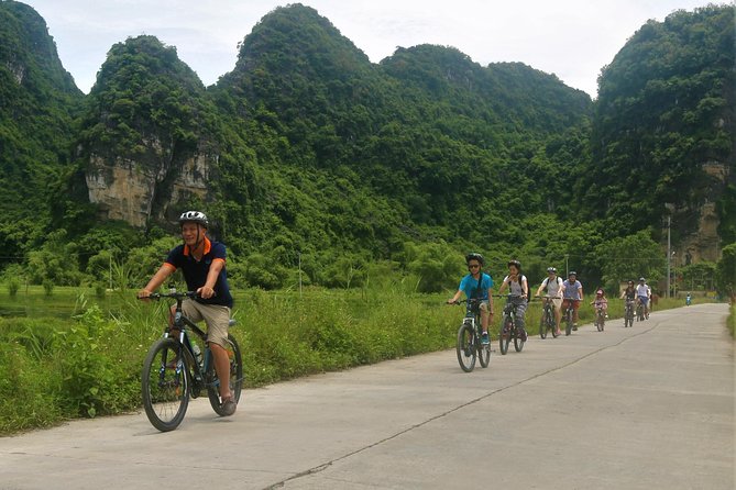 Hang Mua - Hoa Lu - Tam Coc Small Group Tour 8 People a Group - Tour Highlights