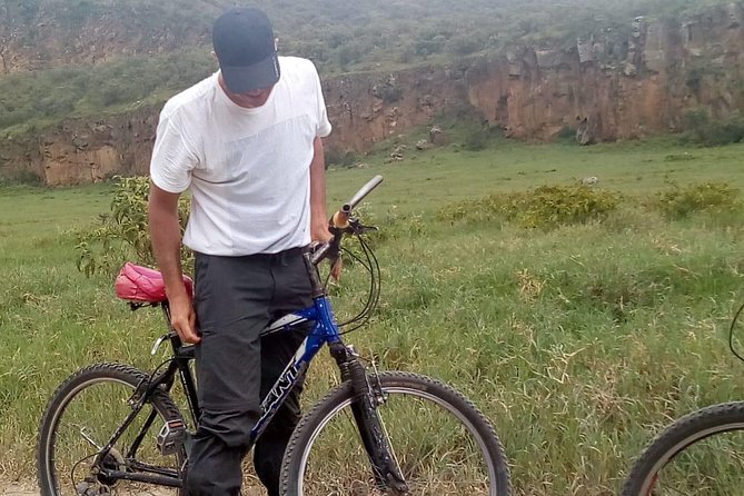 Hells Gate National Park,Biking and Lake Naivasha Tour - Tour Highlights