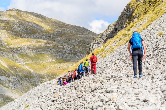 Hiking Kapetanovo Lake​ - Meeting Point Details