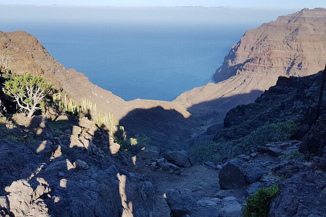 Hiking Route to Guguy or Guigui Beach - Terrain and Difficulty Level