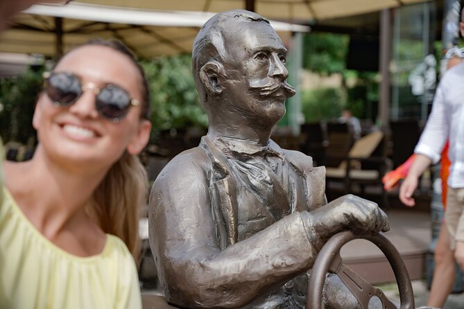 Instagram Photo Tour: Zagreb Photo Points & Posing With Statues - Frequently Asked Questions