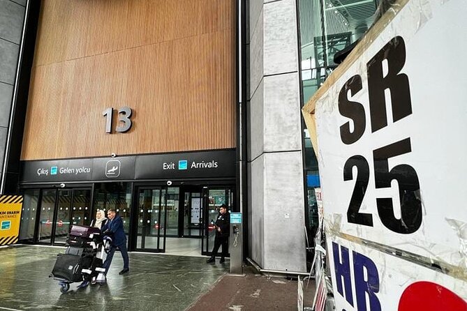 Istanbul Airport Transfer - Private VIP Car - Meeting and Pickup Details