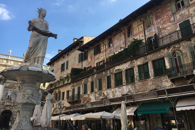 Juliet & Romeos Balcony - Skip the Line & Verona City With Guide - Skip-the-Line Entry Details