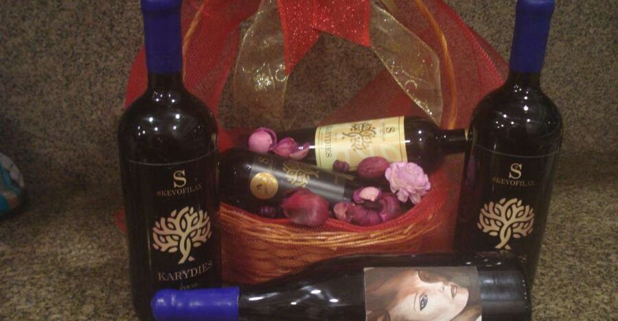 Kefalos: Winery Tour With Greek Wine Tasting - Tour Details