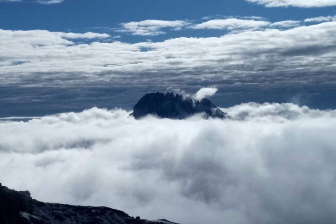 Kilimanjaro-Trekking Rongai Route 6 Days / 5 Nights