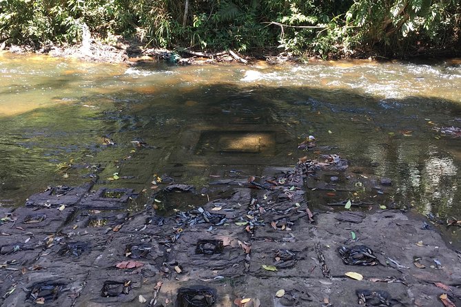 Kulen Waterfall and Banteay Srei Off Beaten Track - Tour Inclusions