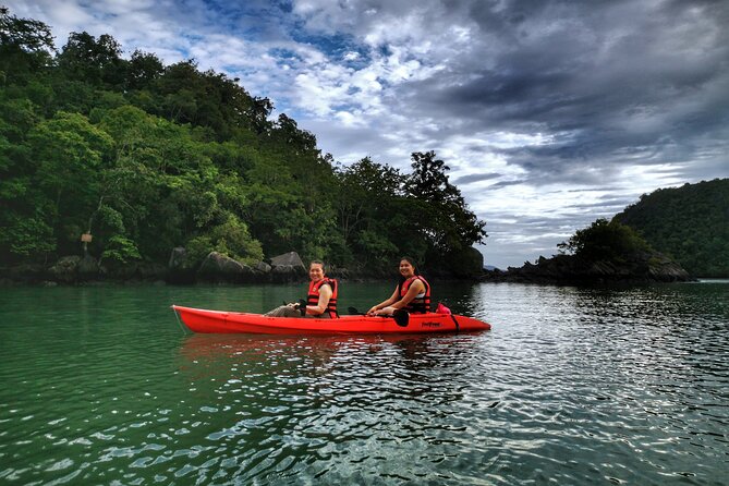 Langkawi Sunset Kayaking Adventure With Nature Guide - Safety and Accessibility