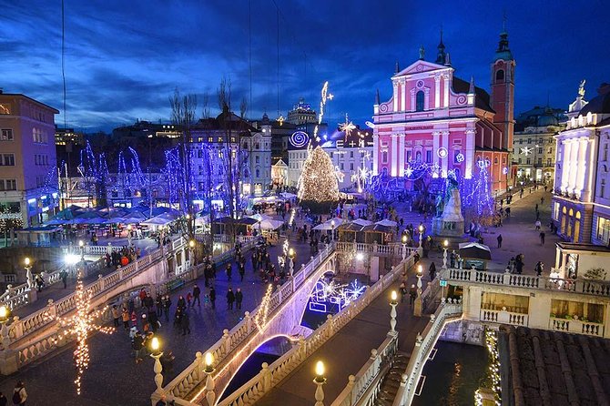 Ljubljana Festively Decorated Walking Tour - Meeting and Pickup Details