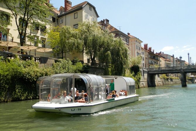 Ljubljana Full Day Small Group Tour From Zagreb - What To Expect