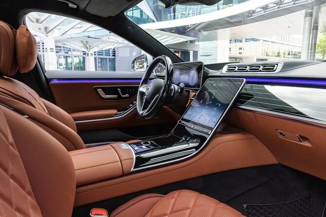 Luxury Airport Transfer to and From Milan With Mercedes S Class - Location