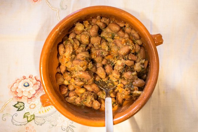 Market Tour and Lunch or Dinner at a Locals Home in Pavia - Meeting and Pickup