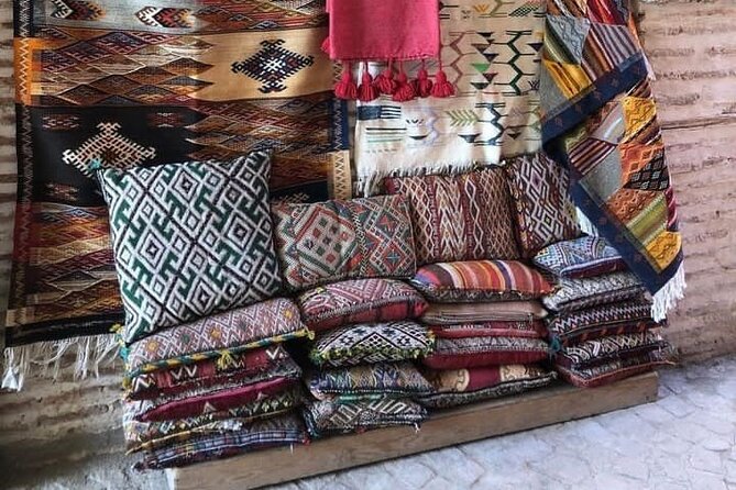 Marrakech: 3-Hour Colorful Souks Tour Experience - Tour Highlights
