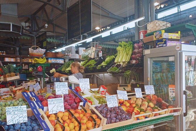 Modena Walking Food Tour With a Local - Food Stops
