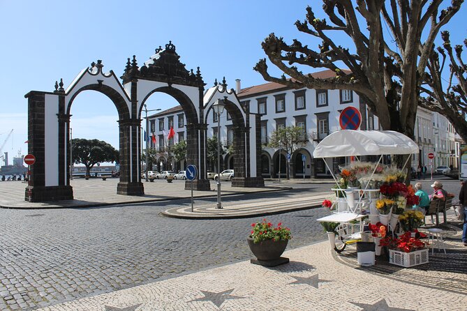 Morning Food Tour in Ponta Delgada - Tour Details