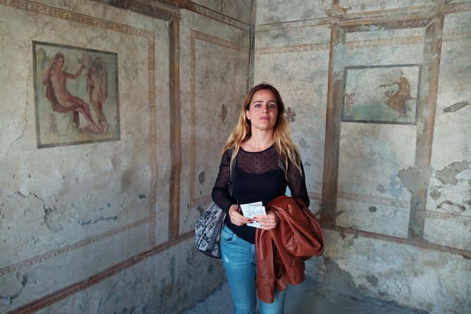 Naples Cruise Port: Pompeii SkipTheLine & Mt Vesuvius Lunch WineTasting Included - Pickup Details