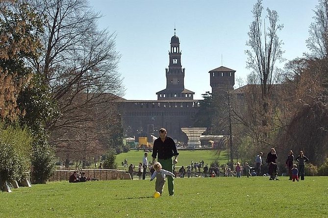 Parco Sempione and Its Milanese Tour Eiffel With a Panoramic Aperitif