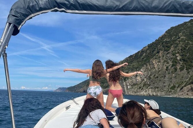 Portovenere and Golfo Dei Poeti: Boat Tour With Lunch and Wine - Itinerary Highlights