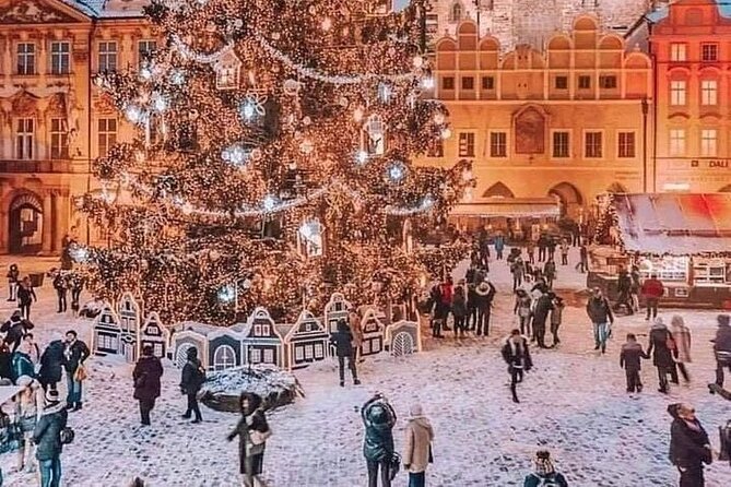 Prague Christmas Decorations Guided Walking Tour (Tip-based) - Meeting Point Details