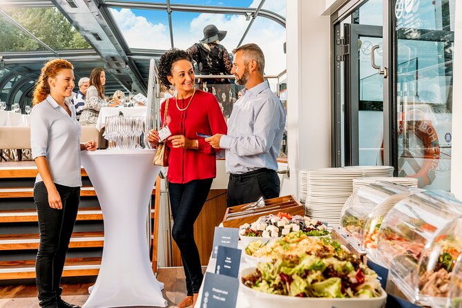 Prague Old Town Walking Tour With Buffet Lunch on a Boat - Lunch Cruise on Vltava River