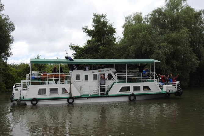 Private 6-7h Classic Boat Tour - Activity Information