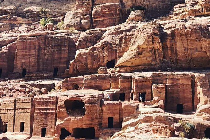 Private 7 Days Tour Explore Jordans Glamour - Accommodation Details