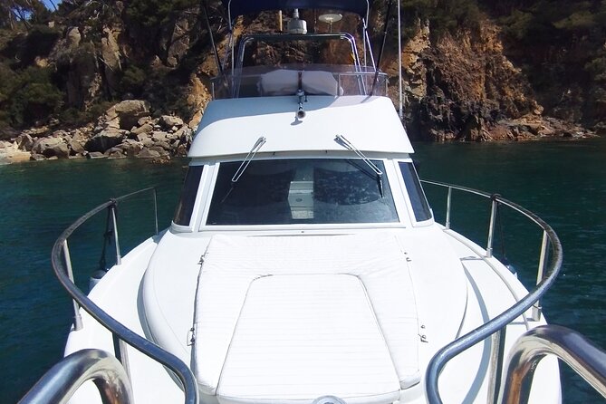 Private Boats and Fishing Excursions.​ - Inclusions